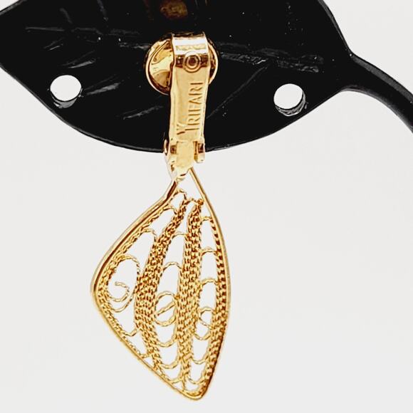 Vintage Crown Trifari Gold Tone Filigree Clip Earrings Dangle Drop Signed - Picture 8 of 11